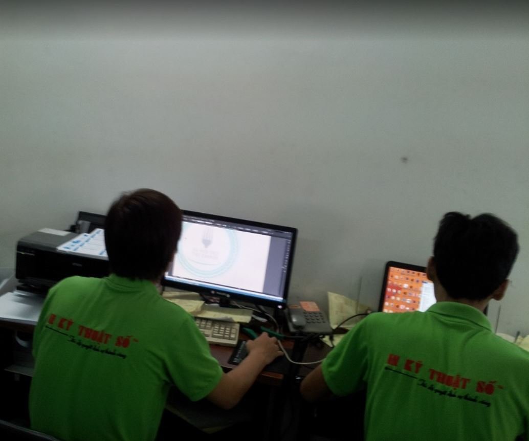 Phần mềm Adobe Indesigner được sử dụng rất rộng rãi trong thiết kế tờ rơi chuyên nghiệp